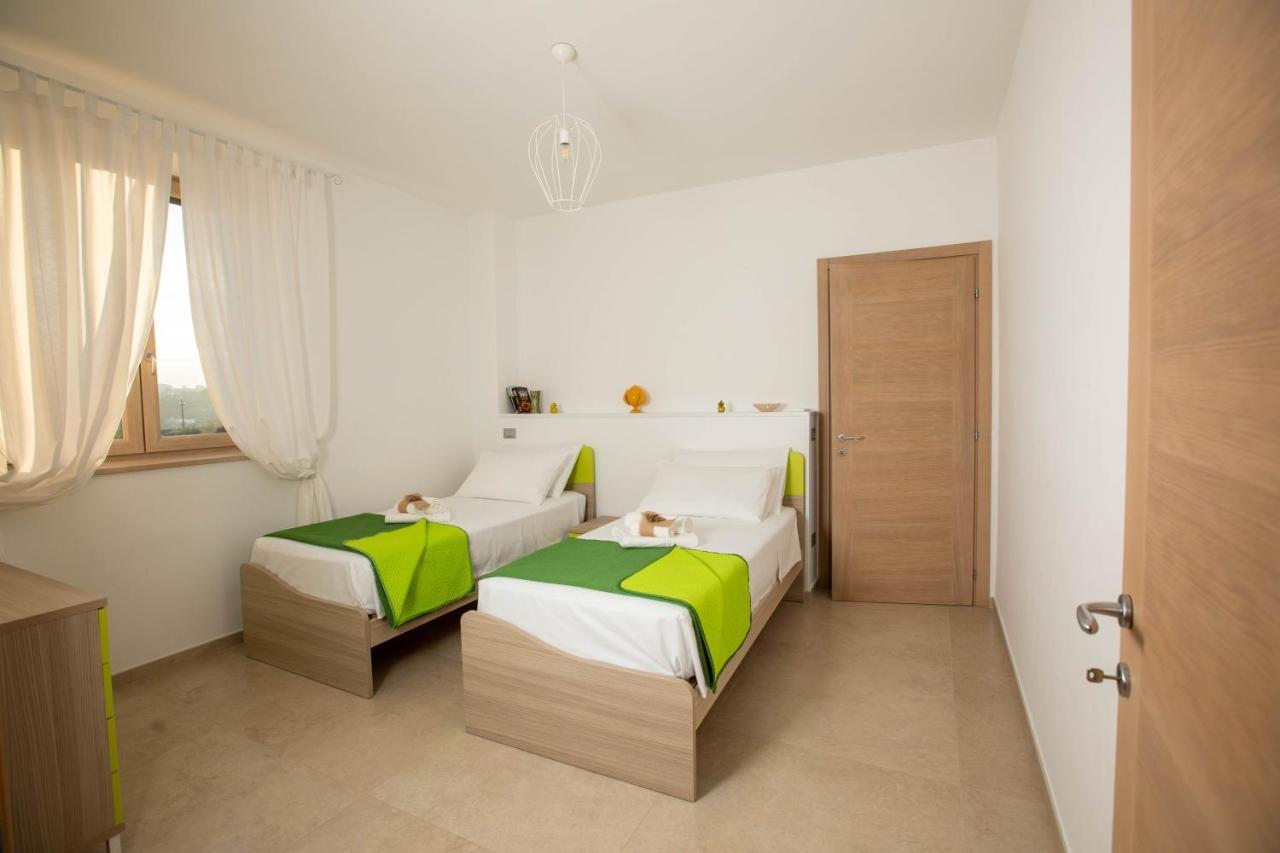 Exclusive Luxury Villa Monte Pompilio Ceglie Messapica Bagian luar foto