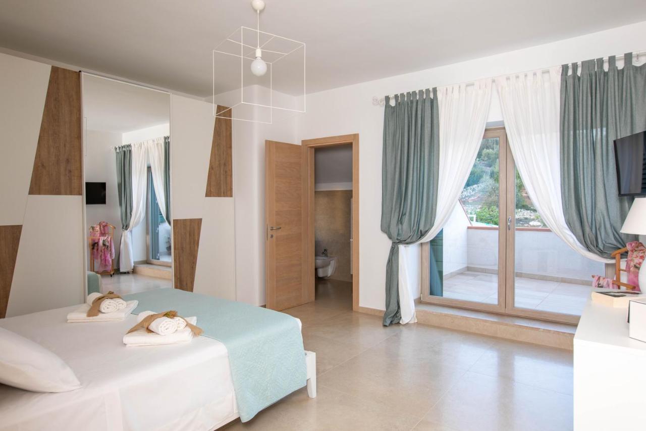 Exclusive Luxury Villa Monte Pompilio Ceglie Messapica Bagian luar foto