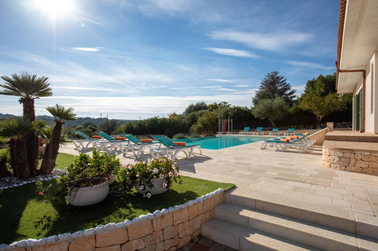Exclusive Luxury Villa Monte Pompilio Ceglie Messapica Bagian luar foto