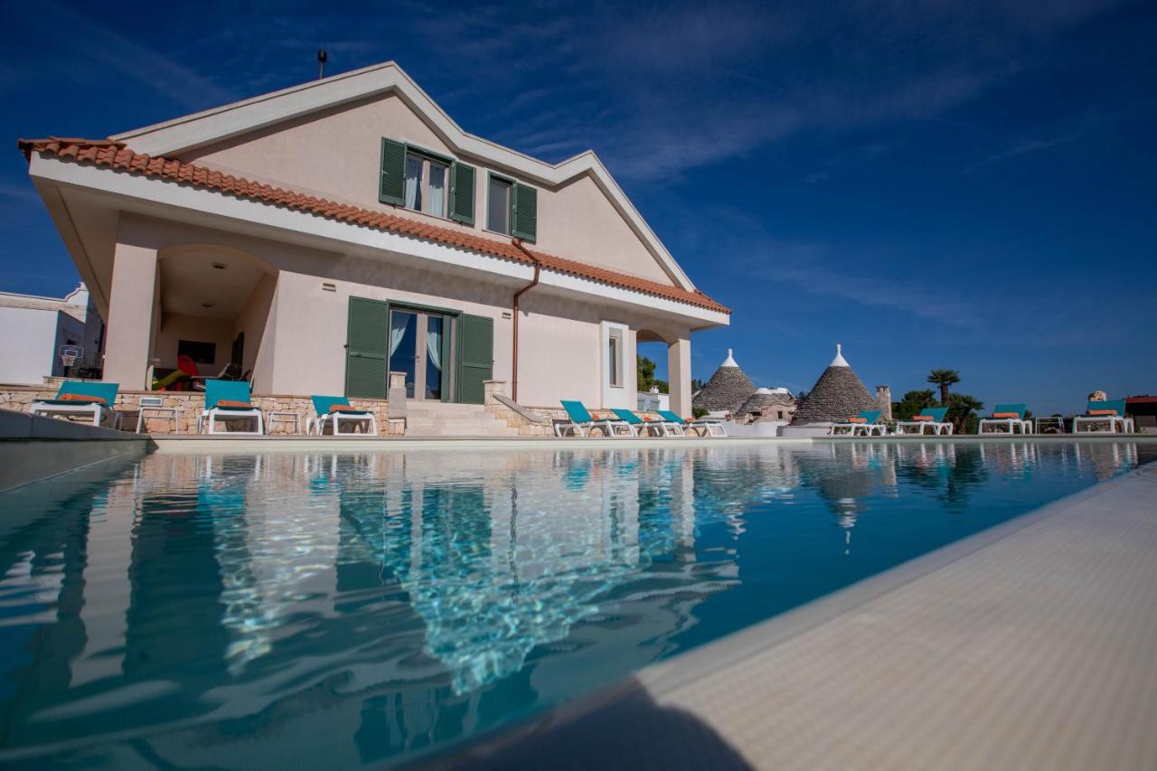 Exclusive Luxury Villa Monte Pompilio Ceglie Messapica Bagian luar foto
