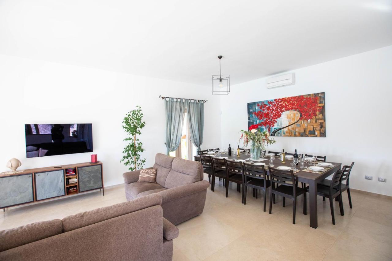 Exclusive Luxury Villa Monte Pompilio Ceglie Messapica Bagian luar foto