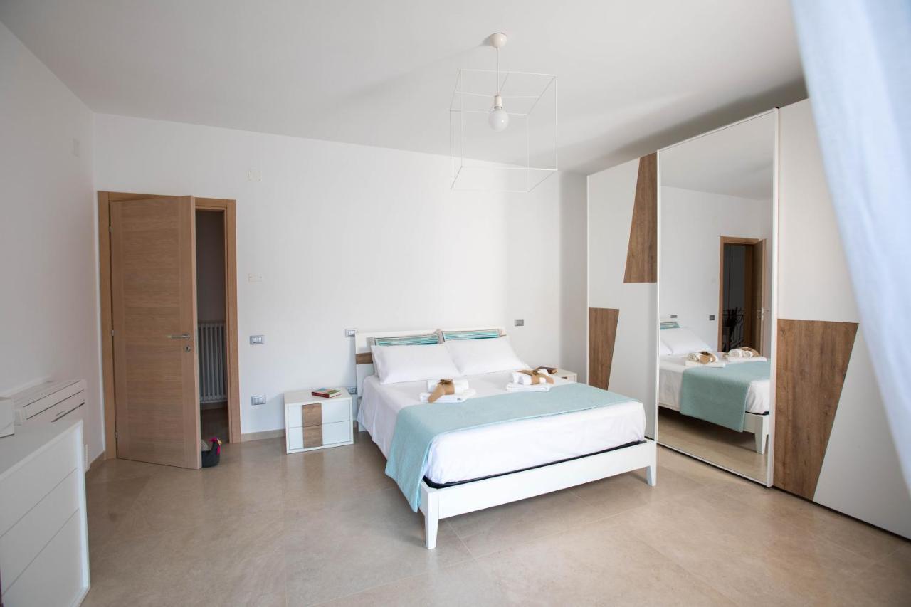 Exclusive Luxury Villa Monte Pompilio Ceglie Messapica Bagian luar foto