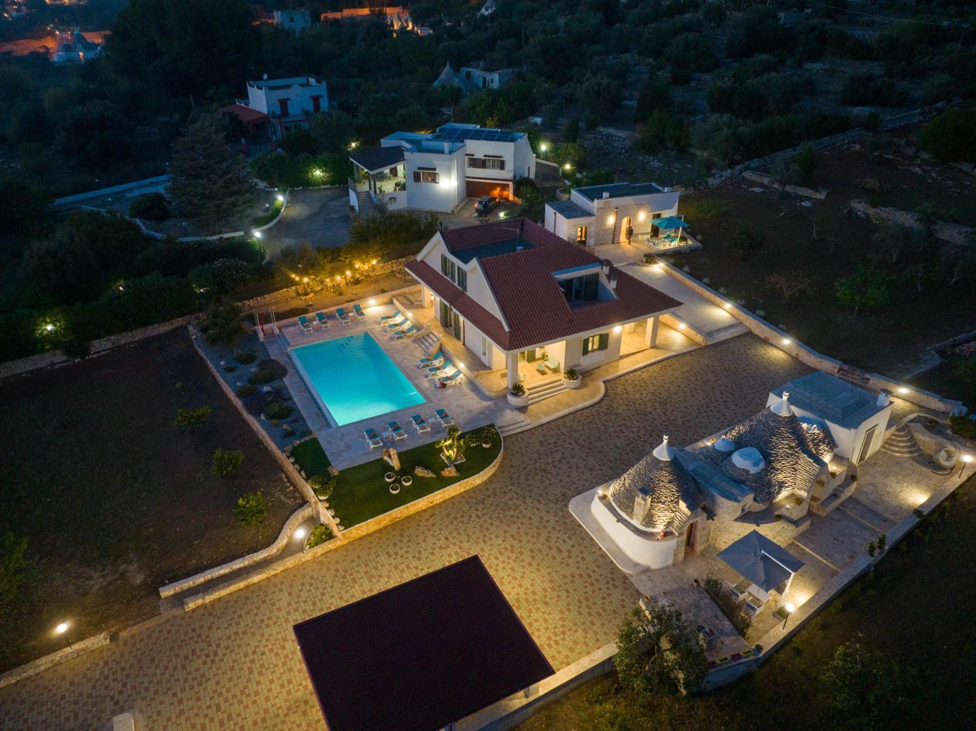 Exclusive Luxury Villa Monte Pompilio Ceglie Messapica Bagian luar foto