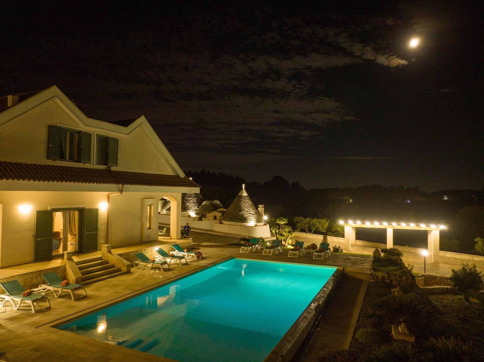 Exclusive Luxury Villa Monte Pompilio Ceglie Messapica Bagian luar foto